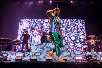 Anderson .Paak @ Lotto Arena, picture 10, photographed by Erwin Evrard - FrontView Magazine