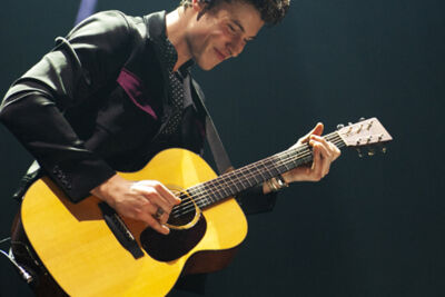 Shawn Mendes @ Sportpaleis, picture 8, photographed by Sandra Van Watermeulen - FrontView Magazine