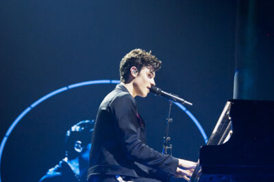 Shawn Mendes @ Sportpaleis, picture 17, photographed by Sandra Van Watermeulen - FrontView Magazine