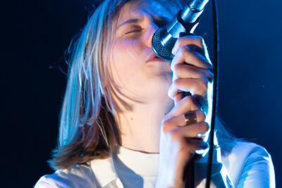 Whispering Sons @ cactus Muziekcentrum Brugge, picture 6, photographed by Diëgo De Buck - FrontView Magazine