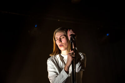 Whispering Sons @ cactus Muziekcentrum Brugge, picture 12, photographed by Diëgo De Buck - FrontView Magazine