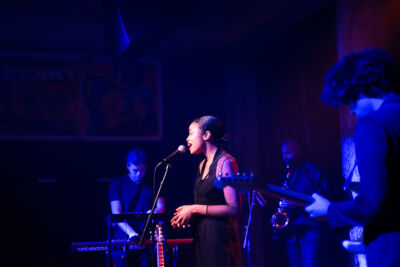 Adia Victoria - The Dope Queen Tour @ De Roma, picture 1, photographed by Christian Kwa - FrontView Magazine