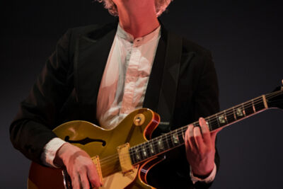 The Kooks @ Lotto Arena Antwerpen, foto 6, foto's door Tim Delmoitie - FrontView Magazine