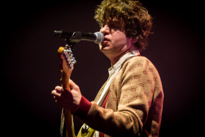 The Kooks @ Lotto Arena Antwerpen, foto 11, foto's door Tim Delmoitie - FrontView Magazine