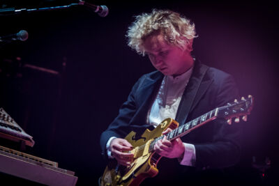 The Kooks @ Lotto Arena Antwerpen, foto 12, foto's door Tim Delmoitie - FrontView Magazine