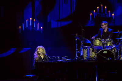 Loreena McKennitt @ Bozar, picture 4, photographed by Jef Peeters - FrontView Magazine