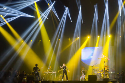 MNM Back to the 90's & 00's @ Sportpaleis, picture 25, photographed by Marc Verdonck - FrontView Magazine