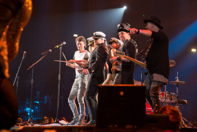 MNM Back to the 90's & 00's @ Sportpaleis, picture 39, photographed by Marc Verdonck - FrontView Magazine