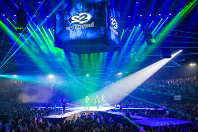 MNM Back to the 90's & 00's @ Sportpaleis, picture 72, photographed by Marc Verdonck - FrontView Magazine