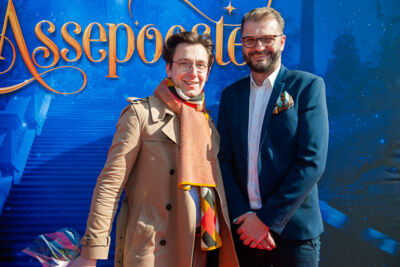 Rode loper - Première Assepoester @ Theater Elckerlyc, foto 5, foto's door Goele Bormans - FrontView Magazine