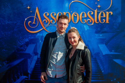 Rode loper - Première Assepoester @ Theater Elckerlyc, foto 17, foto's door Goele Bormans - FrontView Magazine
