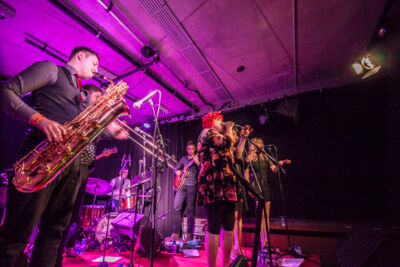 Cool presents Hannah Williams & The Affirmations @ Depot Leuven, picture 2, photographed by Hilde  Hermans - FrontView Magazine