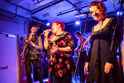 Cool presents Hannah Williams & The Affirmations @ Depot Leuven, picture 10, photographed by Hilde  Hermans - FrontView Magazine