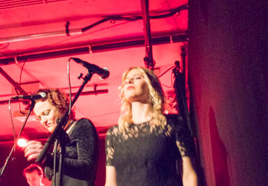 Cool presents Hannah Williams & The Affirmations @ Depot Leuven, picture 23, photographed by Hilde  Hermans - FrontView Magazine