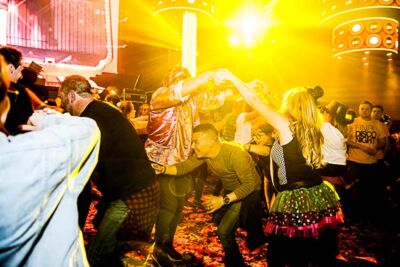 Sfeerbeelden @ I love the 90's, foto 47, foto's door Gert Daemen - FrontView Magazine