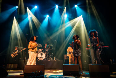 Oumou Sangare @ De Roma, picture 23, photographed by Myra Segers - FrontView Magazine