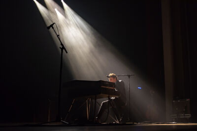 Novastar @ De Roma, picture 1, photographed by Christian Kwa - FrontView Magazine