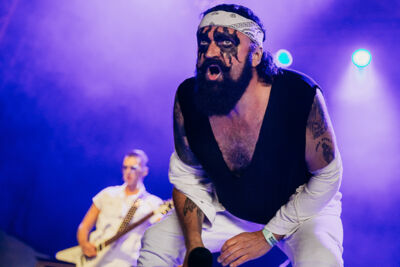 Hank Von Hell @ Groezrock 2019, picture 10, photographed by Dorien Goetschalckx - FrontView Magazine