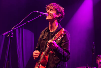 Absynthe Minded @ Labadoux, foto 1, foto's door Dieter  Boone - FrontView Magazine