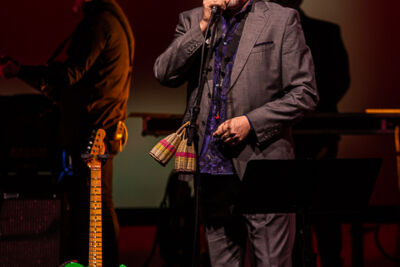 Dead Can Dance @ Cirque Royal, picture 10, photographed by Raf Degeest - FrontView Magazine