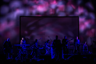 Dead Can Dance @ Cirque Royal, picture 13, photographed by Raf Degeest - FrontView Magazine