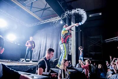 Je Broer @ Arendonk zingt en swingt, picture 6, photographed by Gert Daemen - FrontView Magazine