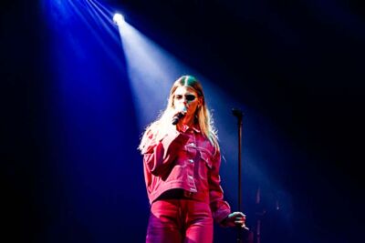 Emma Bale @ arendonk zingt en swingt, picture 3, photographed by Gert Daemen - FrontView Magazine