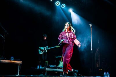 Emma Bale @ arendonk zingt en swingt, picture 4, photographed by Gert Daemen - FrontView Magazine