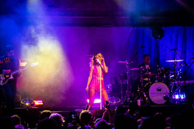 Maren Morris Paradiso Amsterdam, foto 27, foto's door Kris Saelen - FrontView Magazine