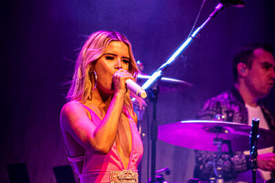 Maren Morris Paradiso Amsterdam, foto 35, foto's door Kris Saelen - FrontView Magazine