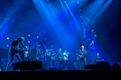Mark Knopfler @ Sportpaleis, picture 15, photographed by Erwin Evrard - FrontView Magazine