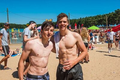 Sunrise (Zaterdag) @ Lilse Bergen, foto 52, foto's door Gert Daemen - FrontView Magazine