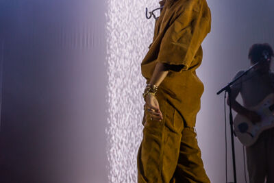 Oscar and The Wolf @ Cactus Festival, picture 10, photographed by Chris Lippens - FrontView Magazine
