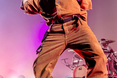 Oscar and The Wolf @ Cactus Festival, picture 20, photographed by Chris Lippens - FrontView Magazine