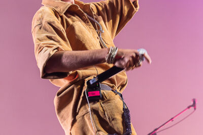 Oscar and The Wolf @ Cactus Festival, picture 23, photographed by Chris Lippens - FrontView Magazine