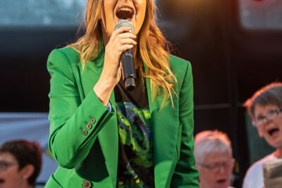 Isabelle A @ Vlaanderen Zingt Wuustwezel, picture 2, photographed by Dimitri Vanlommel - FrontView Magazine