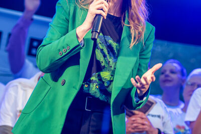 Isabelle A @ Vlaanderen Zingt Wuustwezel, picture 9, photographed by Dimitri Vanlommel - FrontView Magazine