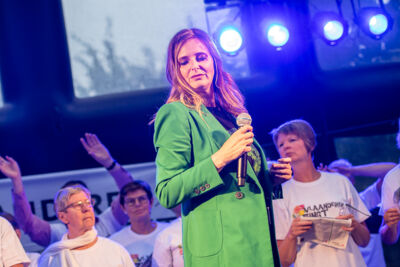 Isabelle A @ Vlaanderen Zingt Wuustwezel, picture 10, photographed by Dimitri Vanlommel - FrontView Magazine