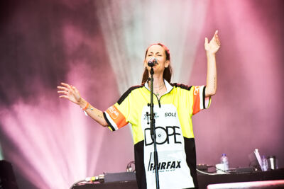 Ana Diaz @ Dour Festival 2019, picture 1, photographed by Magali Decamps - FrontView Magazine