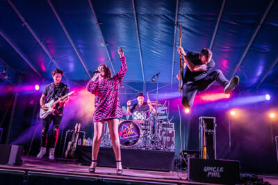 Uncle Phil @ Engie Parkies Sint-Niklaas, picture 38, photographed by Danny Wagemans - FrontView Magazine