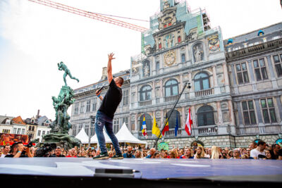 11-juli viering @ Grote Markt Antwerpen, picture 27, photographed by Dimitri Vanlommel - FrontView Magazine