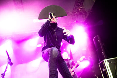 Cadillac @ Dour Festival 2019, picture 4, photographed by Magali Decamps - FrontView Magazine
