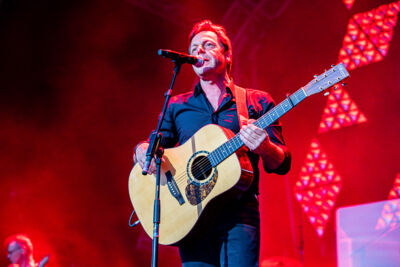 Vlaanderen Boven Band @ Vlaanderen Feest - Antwerpen, foto 7, foto's door Dimitri Vanlommel - FrontView Magazine
