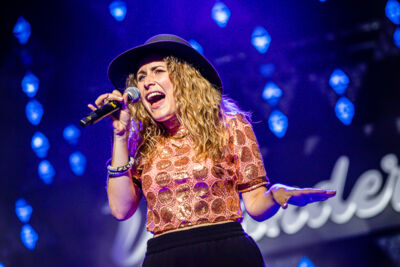 Vlaanderen Boven Band @ Vlaanderen Feest - Antwerpen, foto 17, foto's door Dimitri Vanlommel - FrontView Magazine