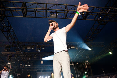 Glauque @ Dour Festival 2019, picture 2, photographed by Magali Decamps - FrontView Magazine