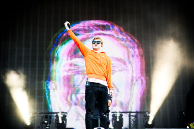 Vald @ Dour Festival 2019, picture 6, photographed by Magali Decamps - FrontView Magazine