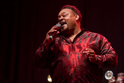 Al McKay's Earth Wind & Fire Expierence @ Bospop, foto 11, foto's door Erwin Evrard - FrontView Magazine