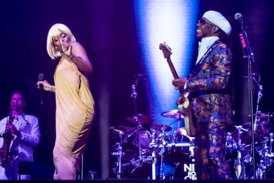 Nile Rodgers & Chic @ Bospop, foto 9, foto's door Erwin Evrard - FrontView Magazine