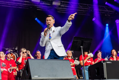 Koen Crucke @ Vlaanderen Zingt - Gentse Feesten, picture 5, photographed by Dimitri Vanlommel - FrontView Magazine