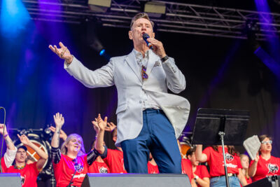 Koen Crucke @ Vlaanderen Zingt - Gentse Feesten, picture 9, photographed by Dimitri Vanlommel - FrontView Magazine